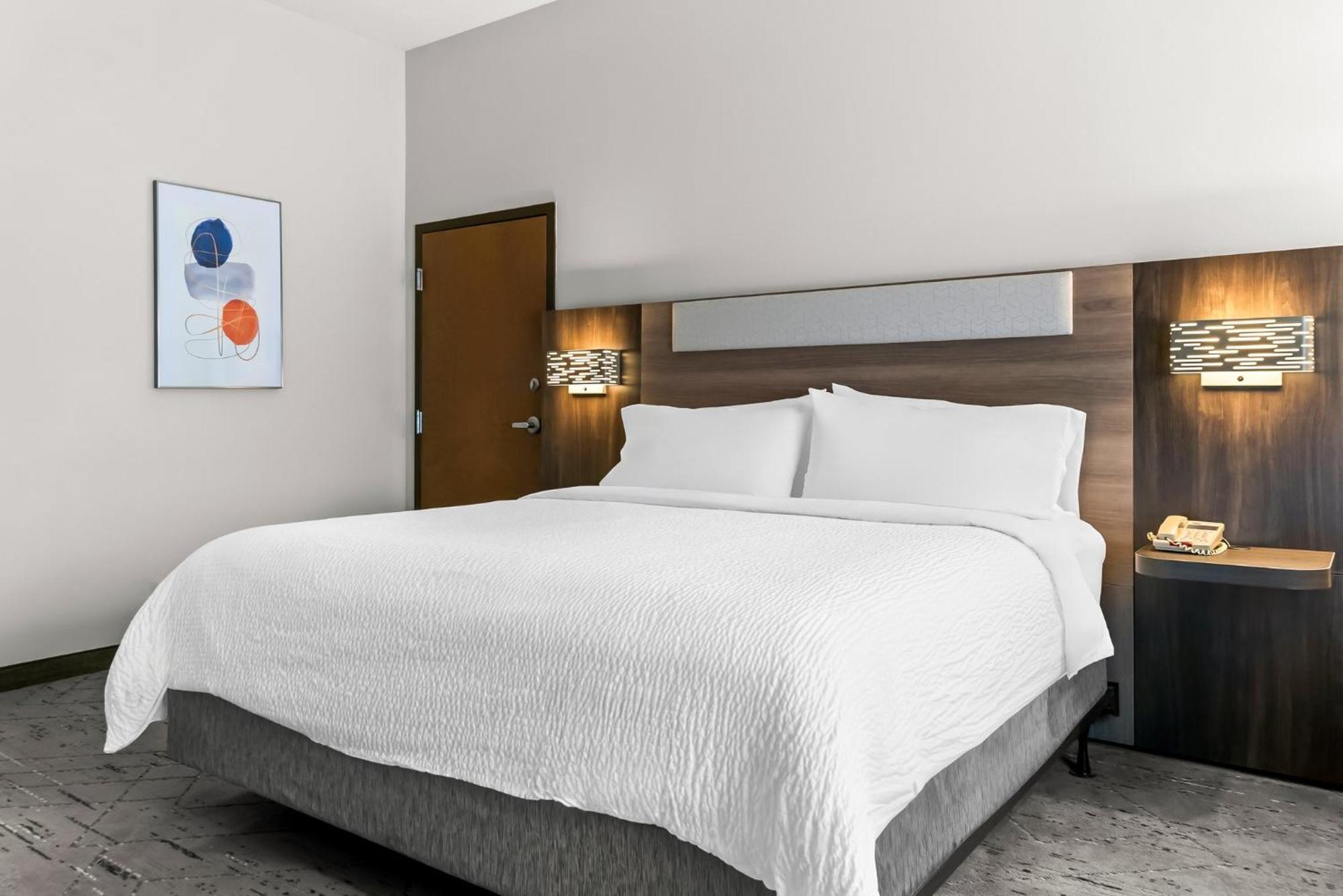 Holiday Inn Express & Suites Detroit - Novi By Ihg Экстерьер фото
